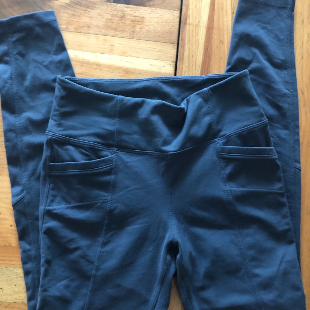 Athleta size small gray exercise pants